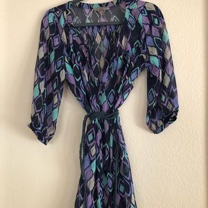 SHEER PRINT TOP BY FOREVER 21 LOVE 21 MEDIUM M